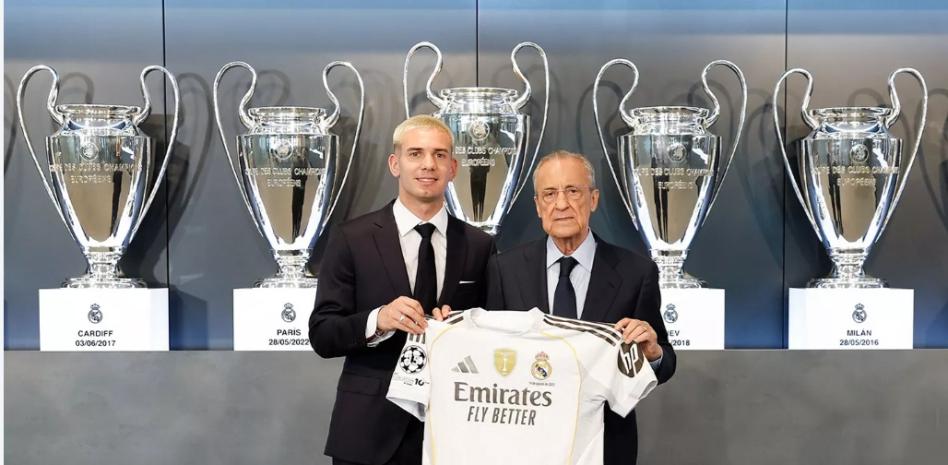 MK体育登录入口-弗洛伦蒂诺盛赞马斯坦托诺天赋绝伦，新星：愿为皇马献上生命