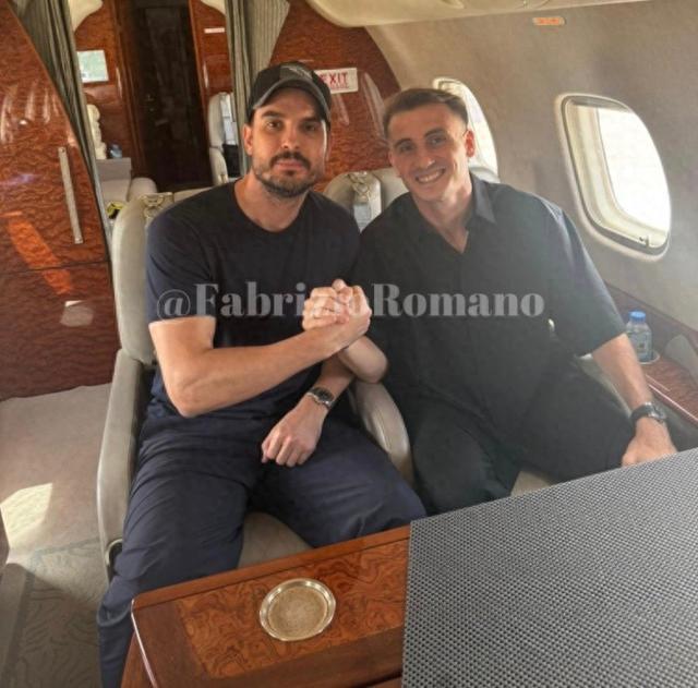 MK体育APP-罗马诺社媒晒独家照片：阿克蒂尔克奥卢已启程将加盟费内巴切