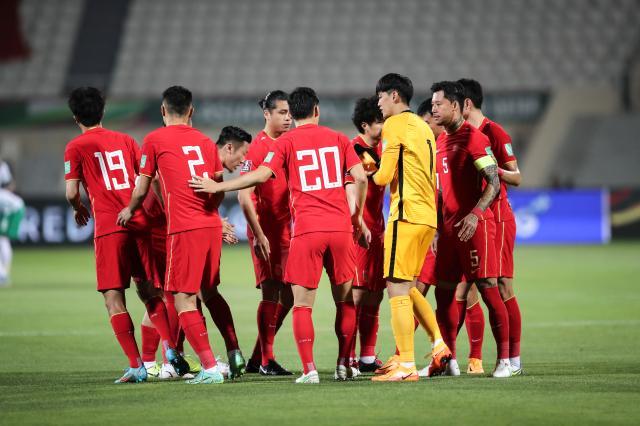 MK体育下载-【世预赛】张玉宁进球被吹朱辰杰点射 国足1比1沙特